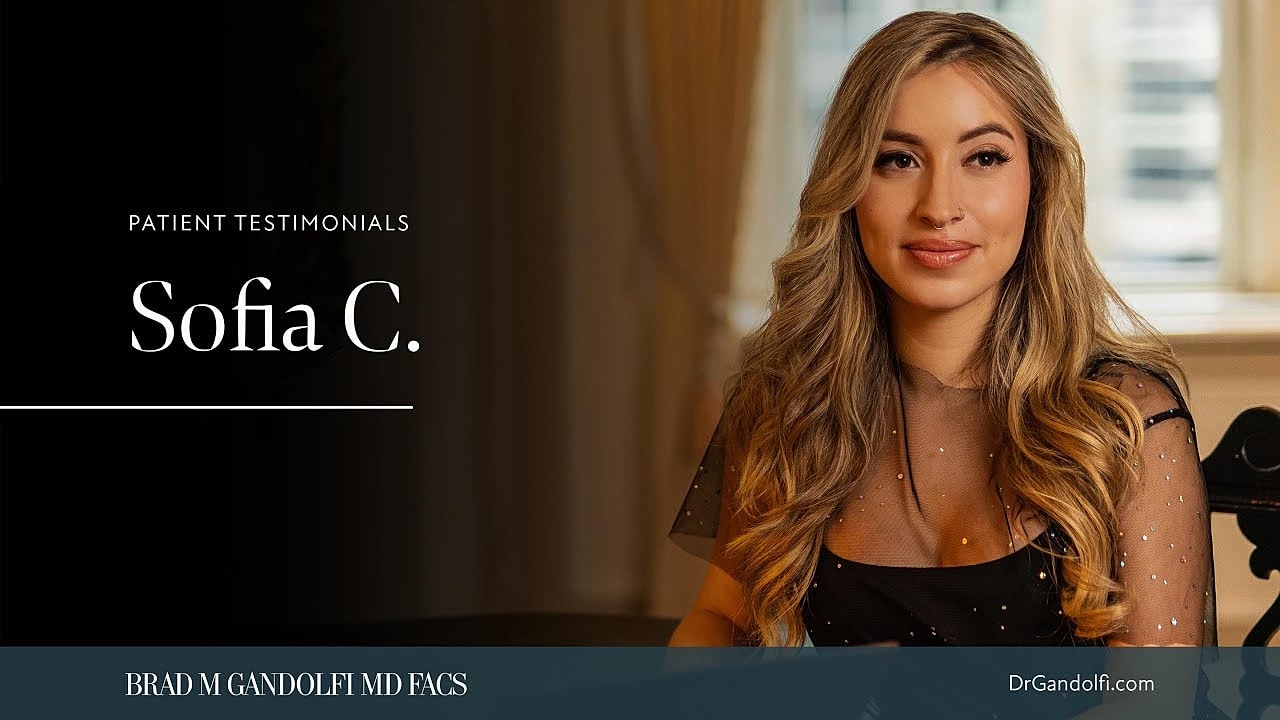 Patient testimonial by Sofia C. for Dr. Gandolfi.